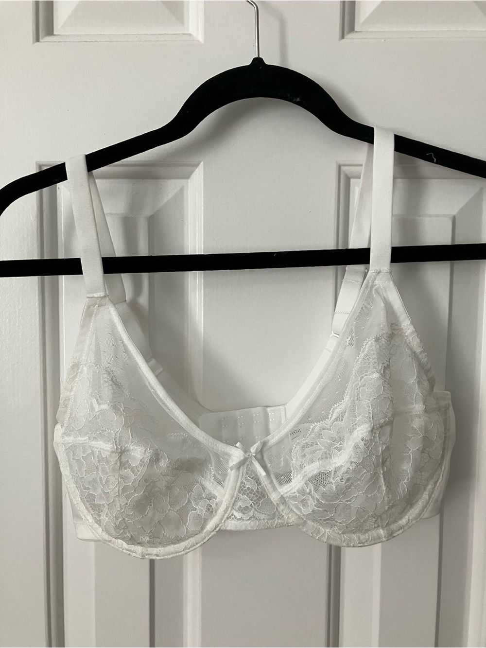 Lace Underwire Bra in White - Women Intimates